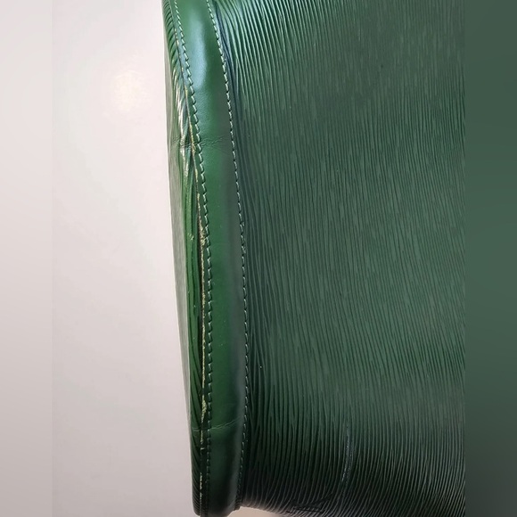 Auth LOUIS VUITTON Saint Jacques Large Green Epi Leather Tote Bag PRELOVED - Picture 5 of 6
